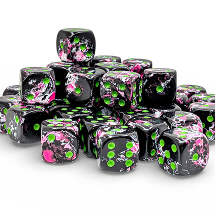 Chessex Brush  Paintball/green 12mm d6 Dice Block (36 dice)