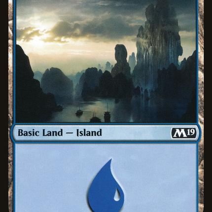 Island (267) [Core Set 2019]