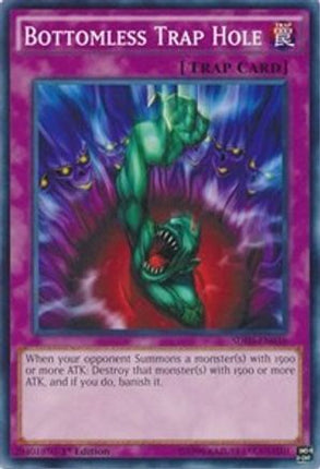 Bottomless Trap Hole (Common / Short Print) [SDHS-EN038] Structure Deck: HERO Strike Unlimited